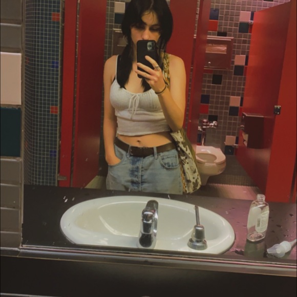 Meet your Posher, Symphony - Picture 2 of 7